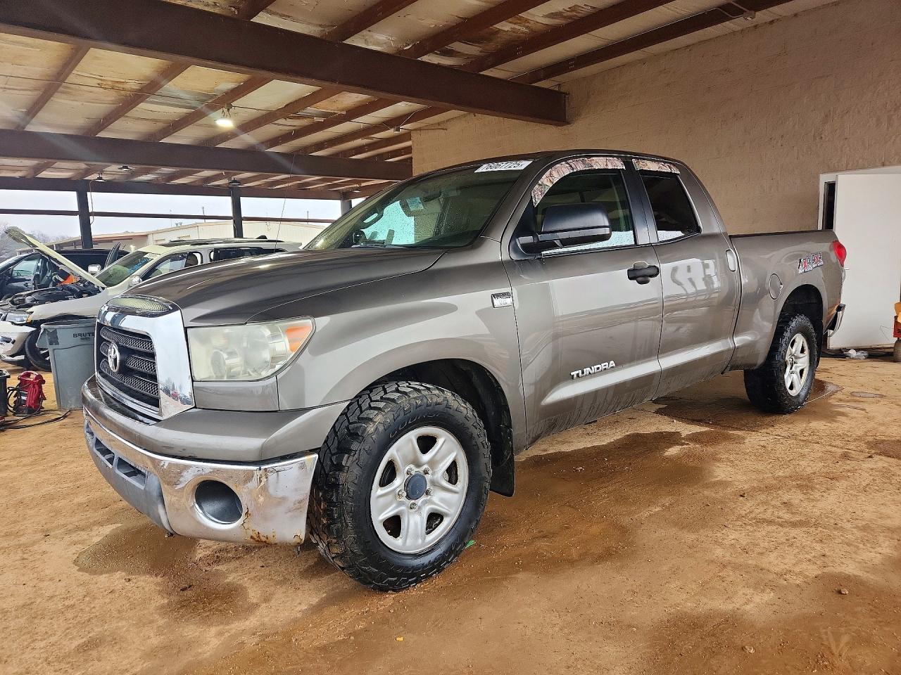 TOYOTA TUNDRA 2008