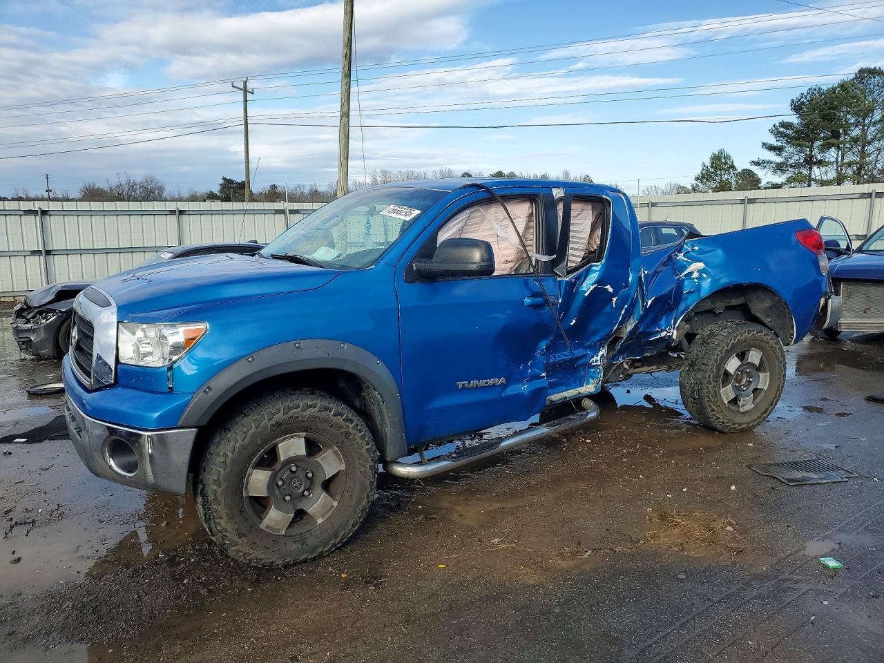 TOYOTA TUNDRA 2008