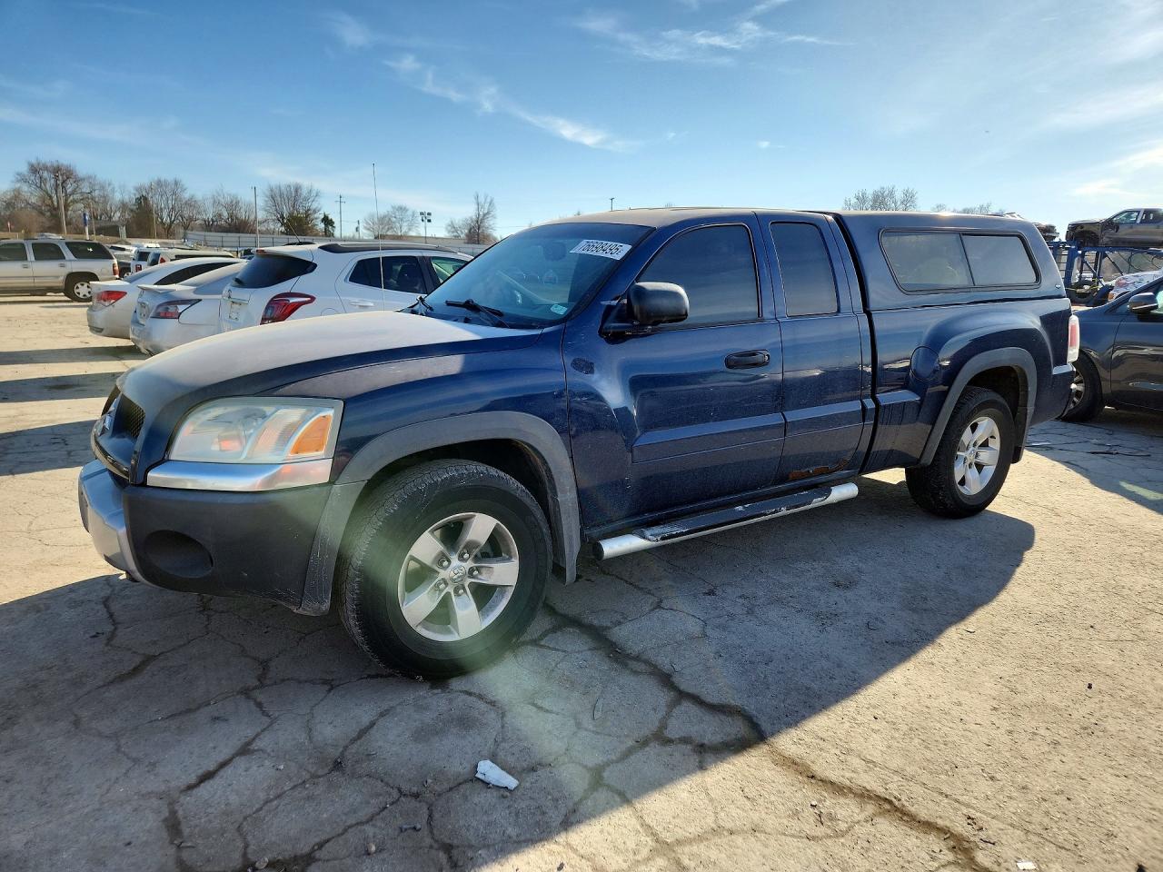 MITSUBISHI RAIDER 2006