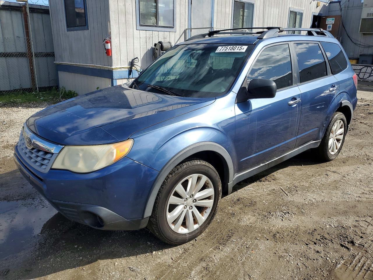 SUBARU FORESTER 2011