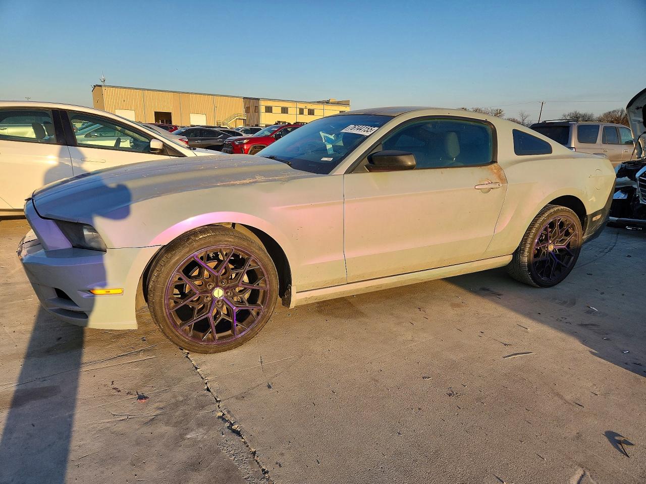 FORD MUSTANG 2014