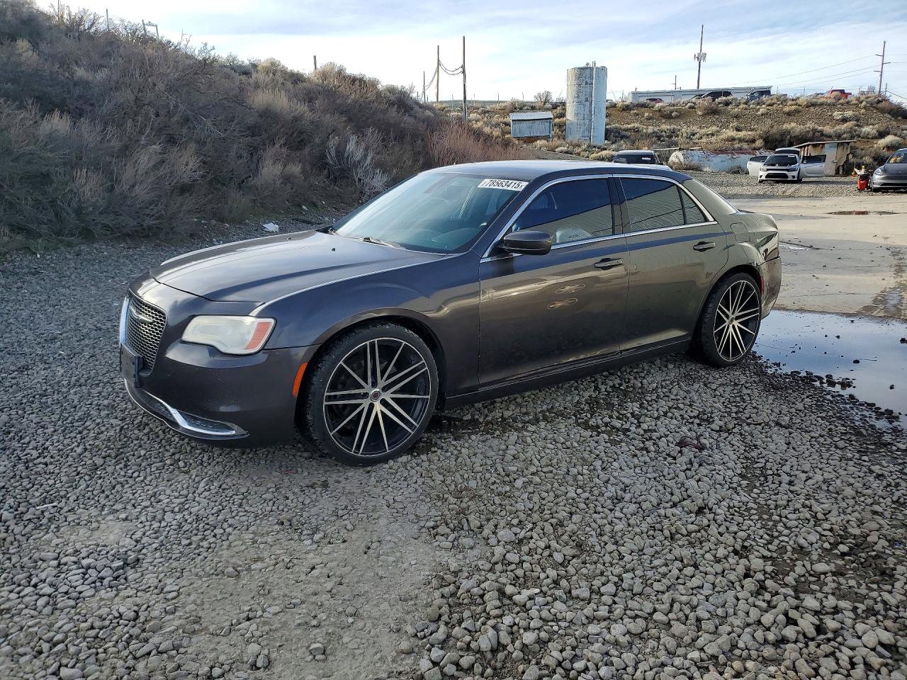 CHRYSLER 300 2015