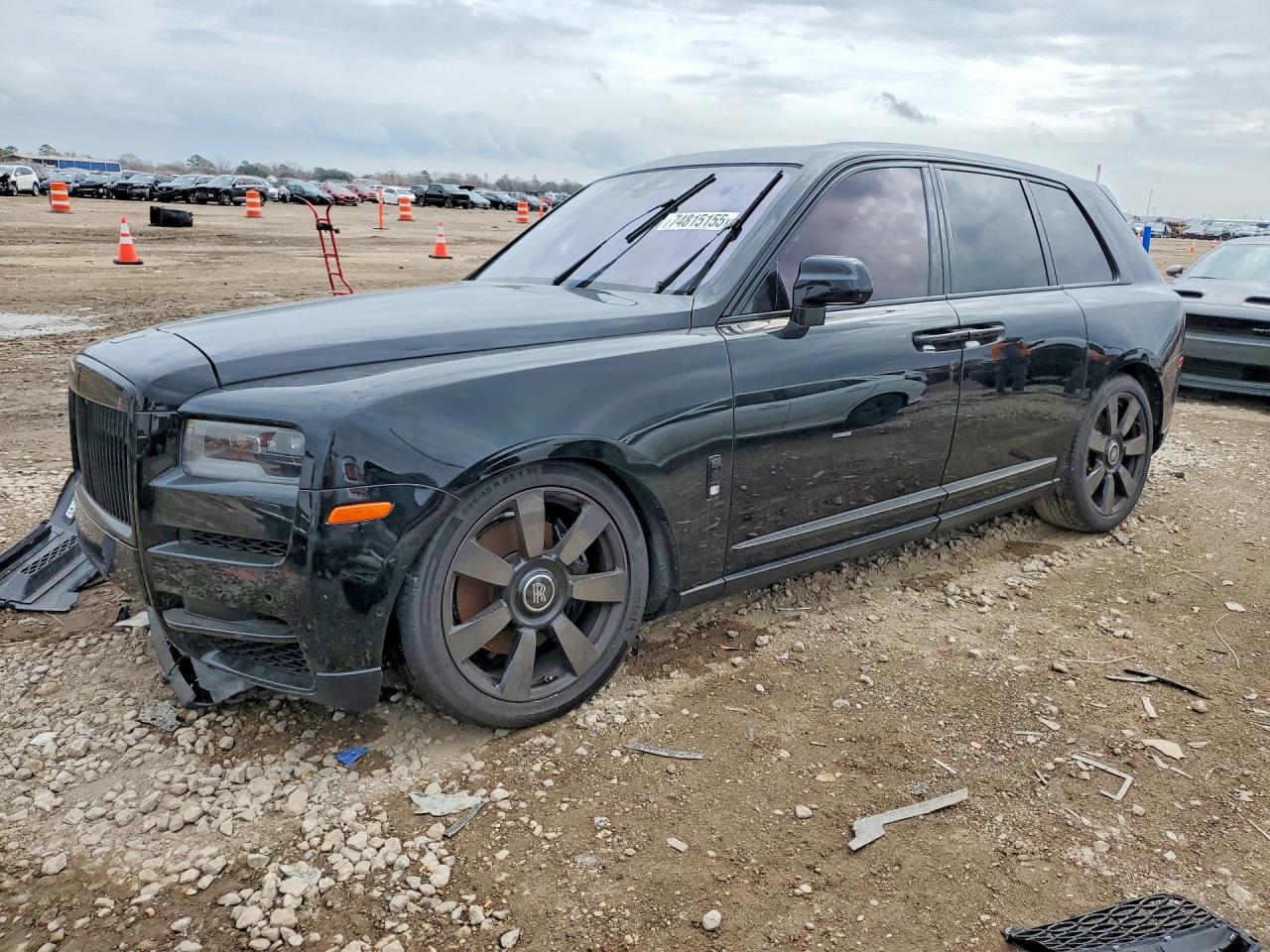 ROLLS-ROYCE CULLINAN 2023