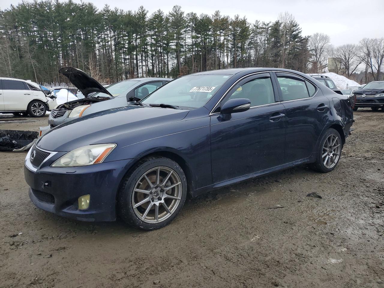 LEXUS IS 2010