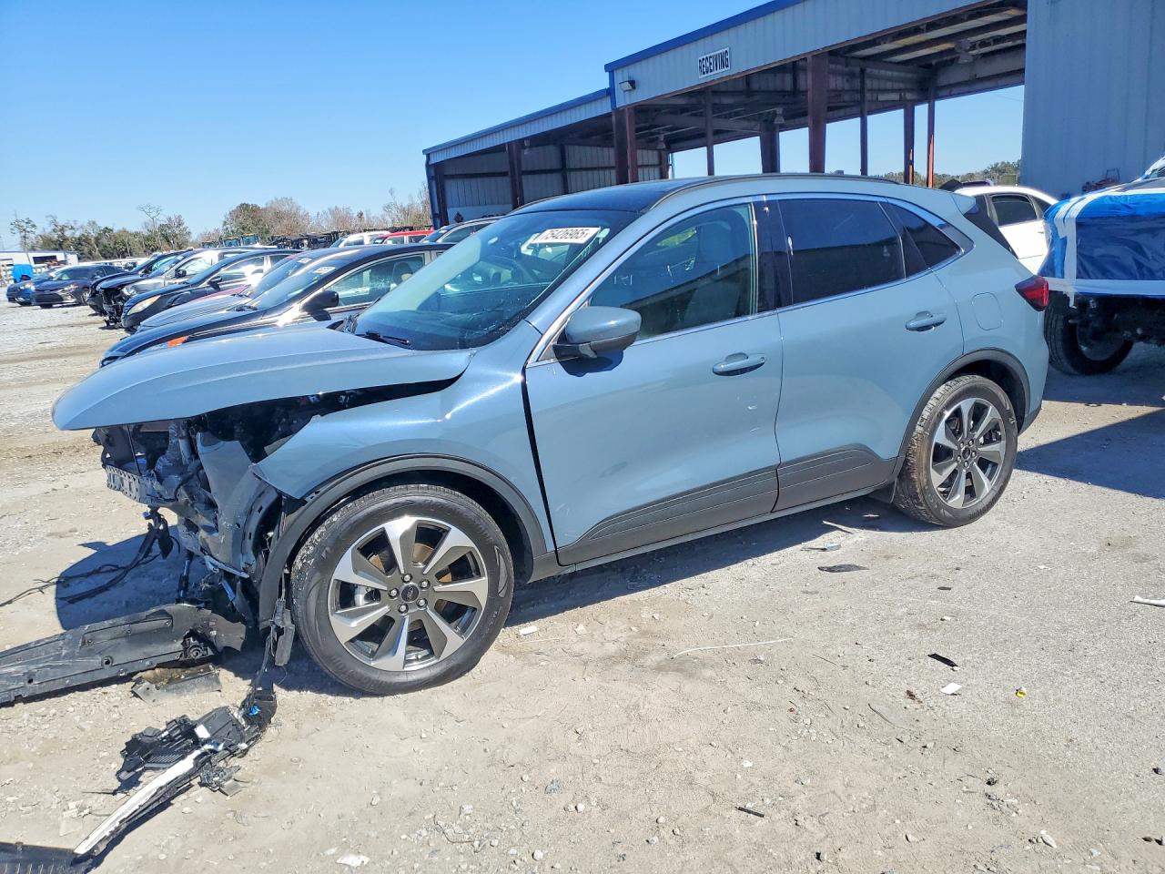 FORD ESCAPE 2023
