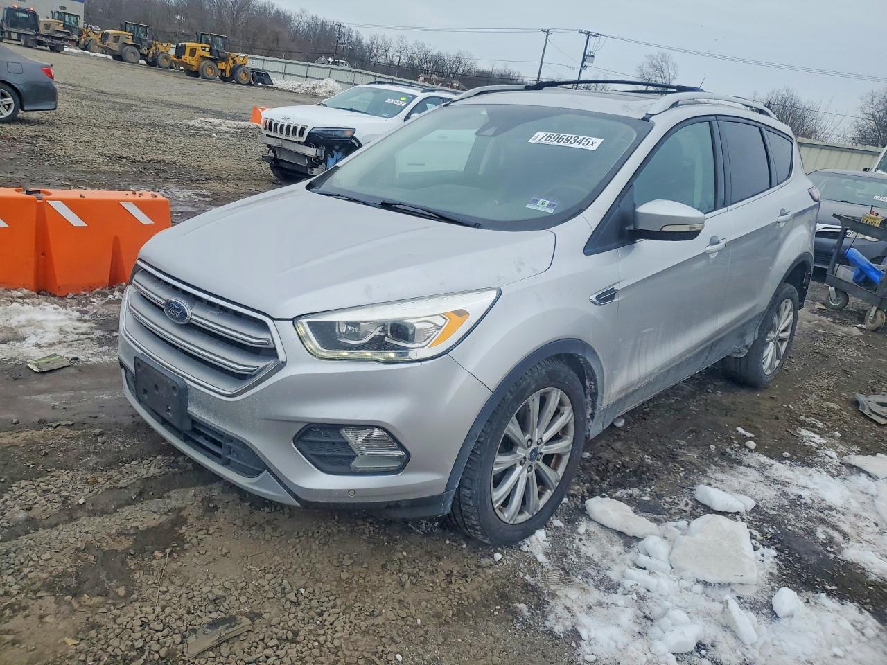 FORD ESCAPE 2017