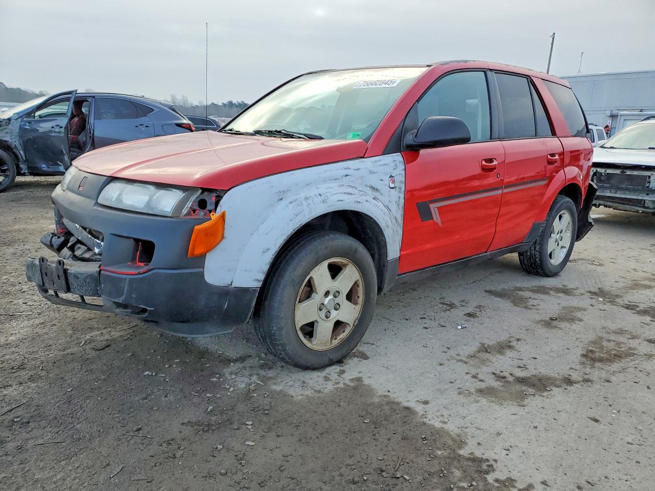 SATURN VUE 2004