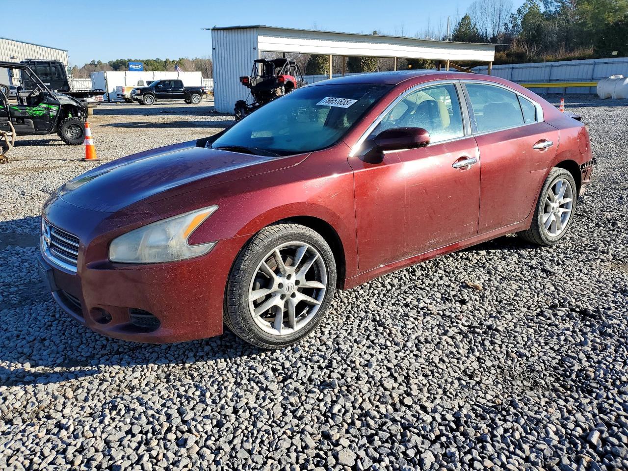 NISSAN MAXIMA 2009