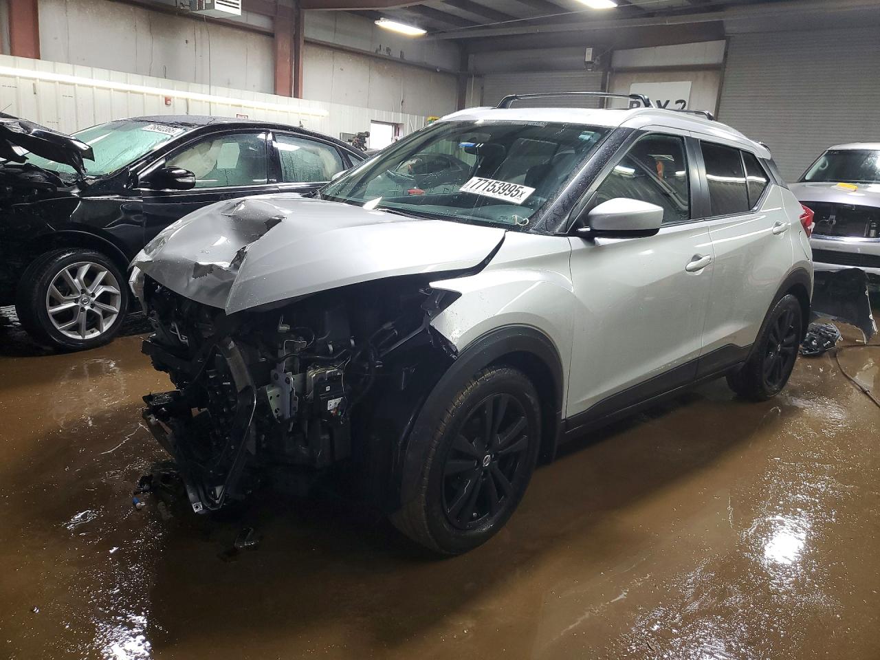 NISSAN KICKS 2019