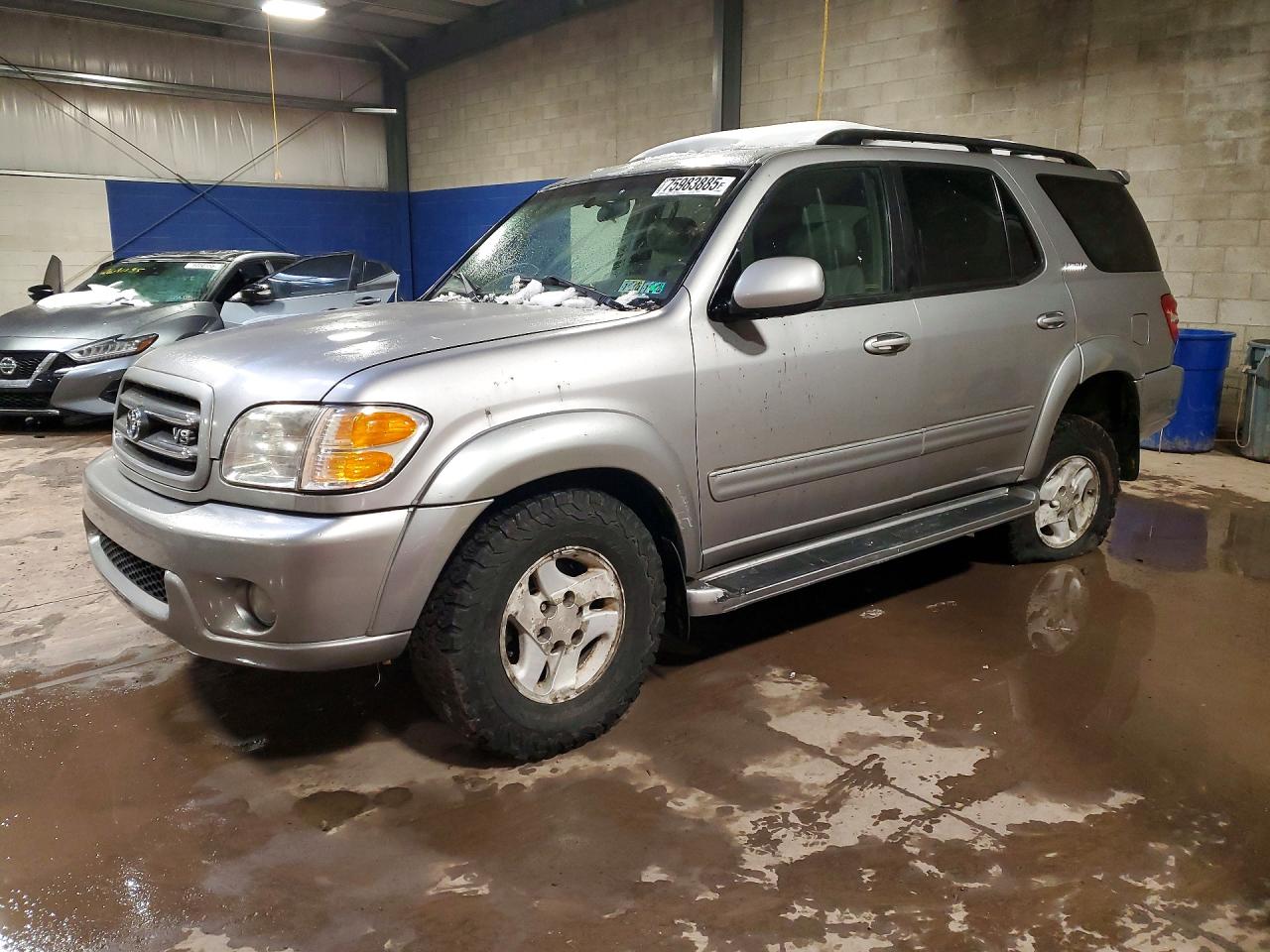 TOYOTA SEQUOIA 2002