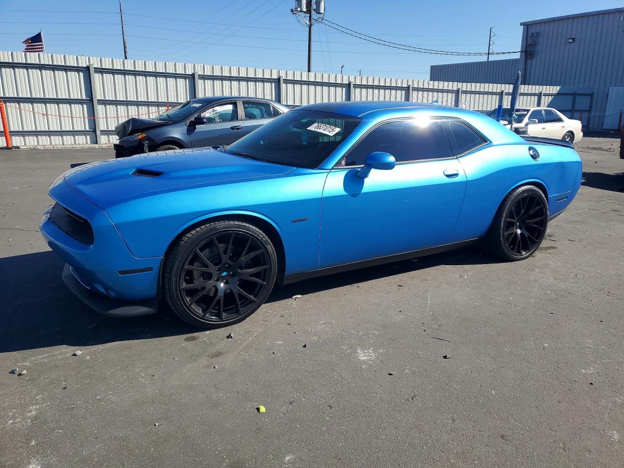 DODGE CHALLENGER 2016