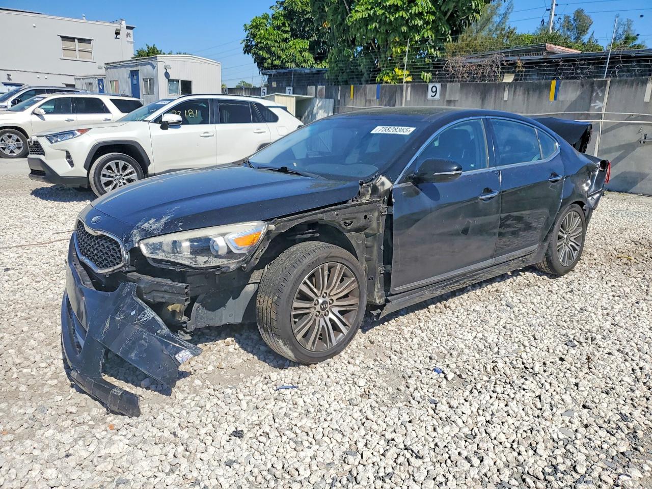 KIA CADENZA 2015