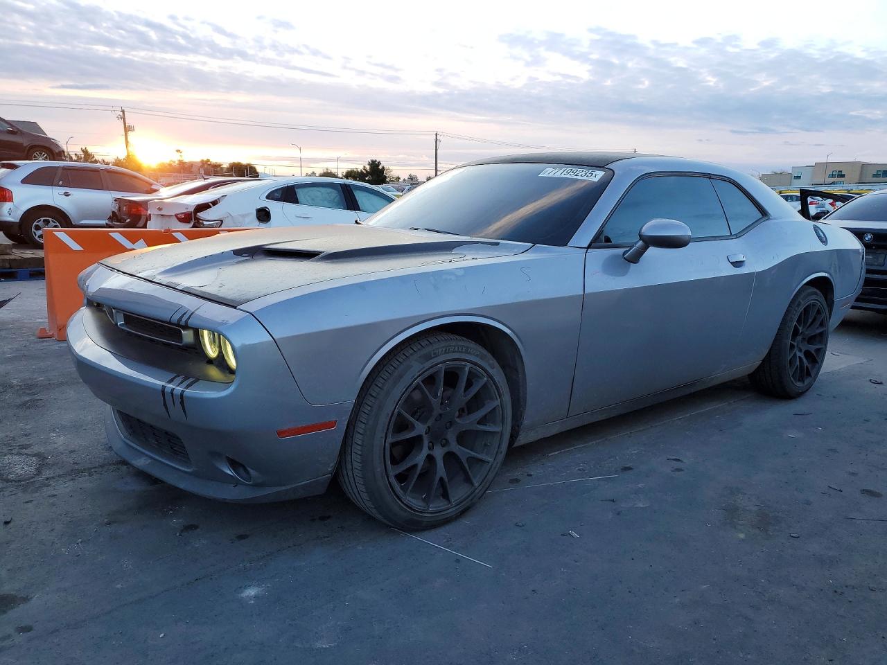 DODGE CHALLENGER 2018