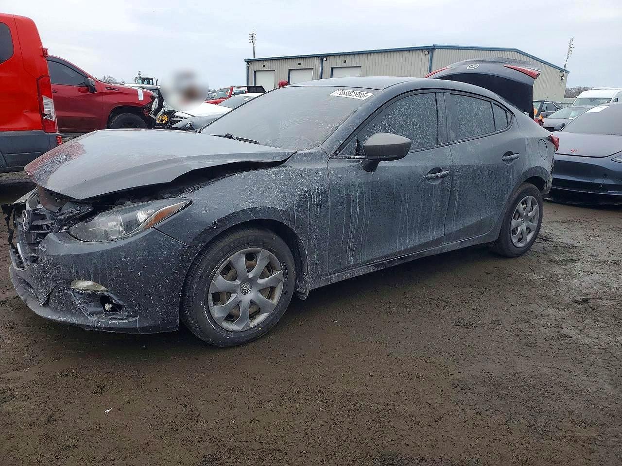 MAZDA 3 2015