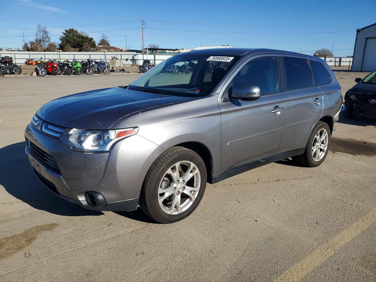MITSUBISHI OUTLANDER 2014