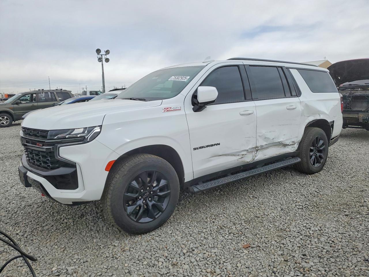 CHEVROLET SUBURBAN 2022