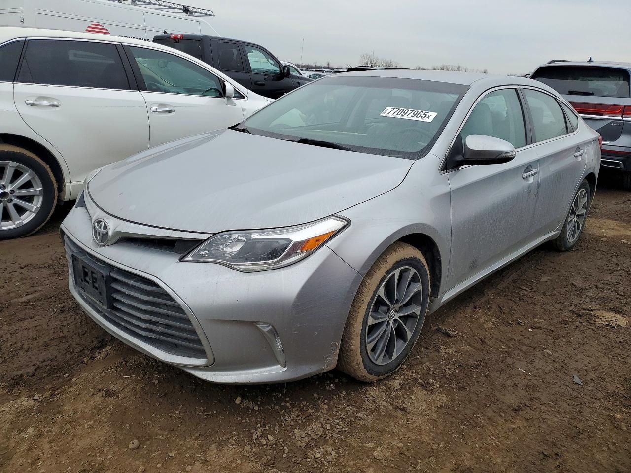 TOYOTA AVALON 2016