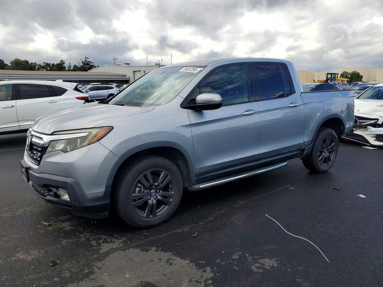 HONDA RIDGELINE 2019