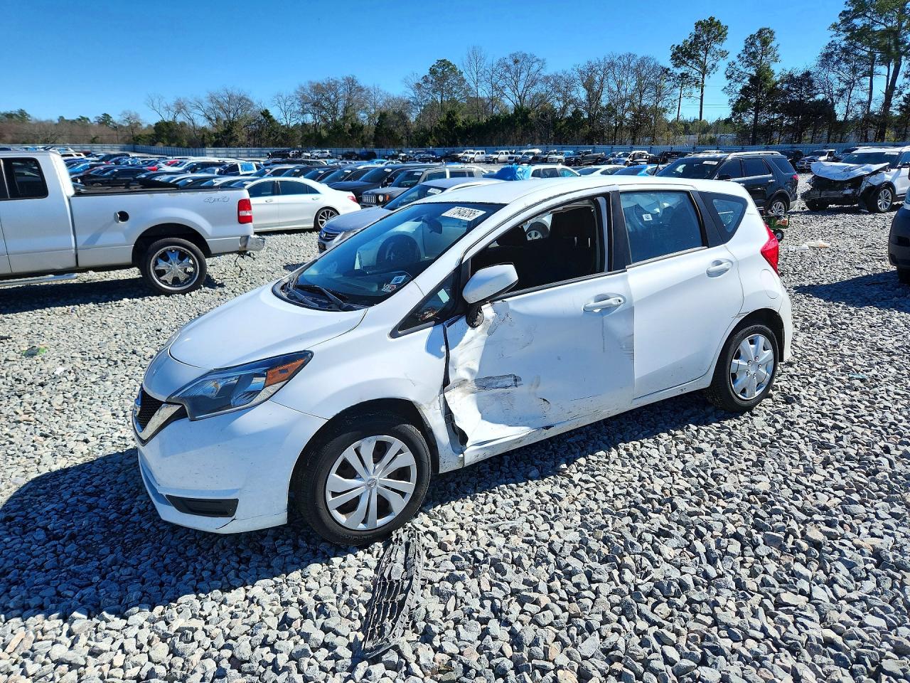 NISSAN VERSA NOTE 2017