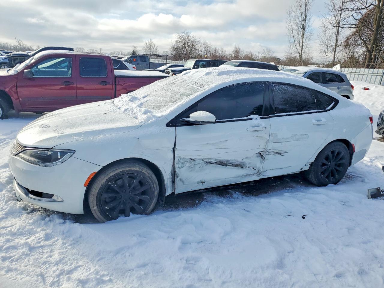 CHRYSLER 200 2015