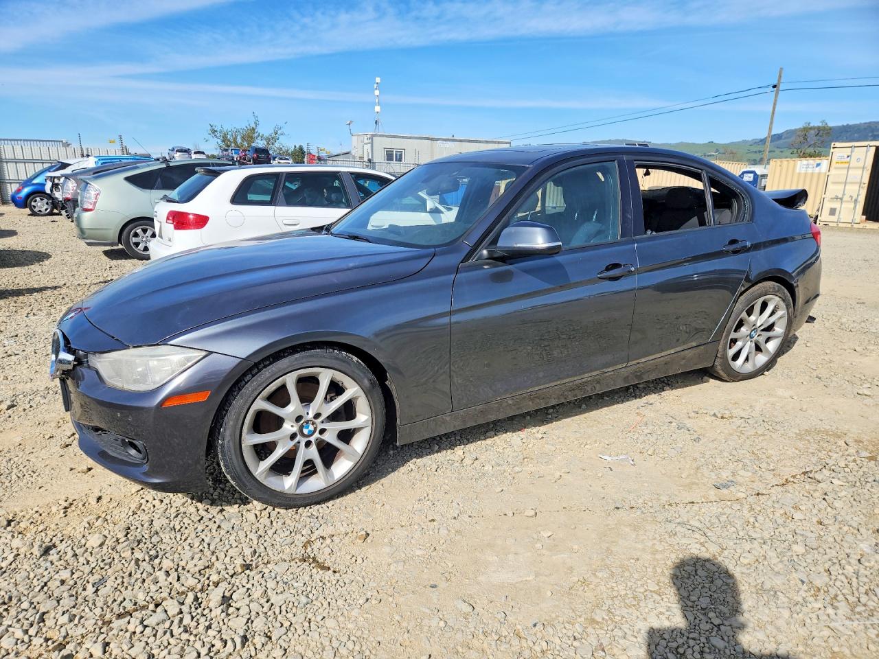 BMW 320 2013