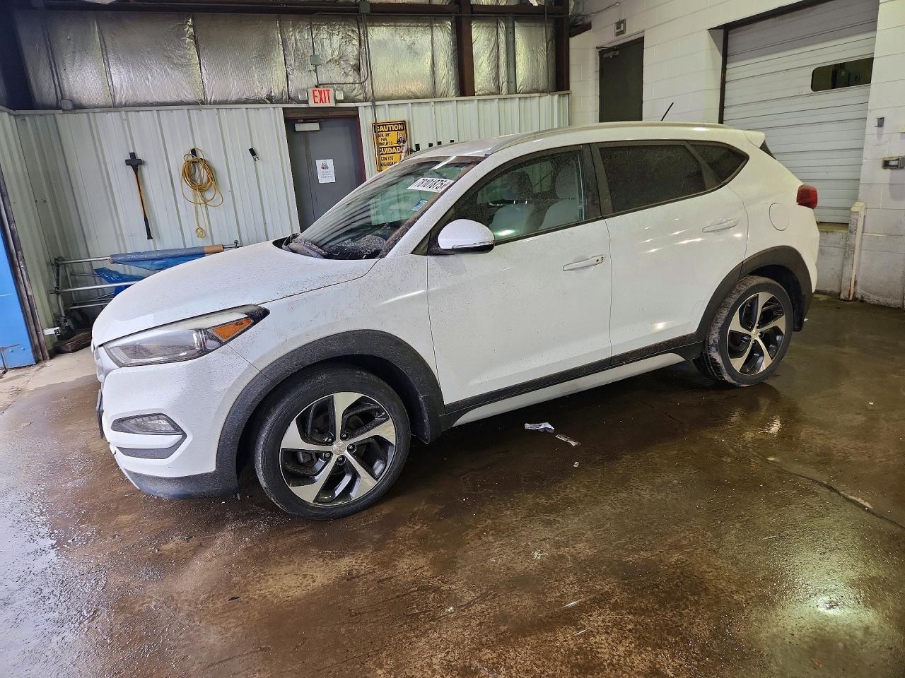 HYUNDAI TUCSON 2017