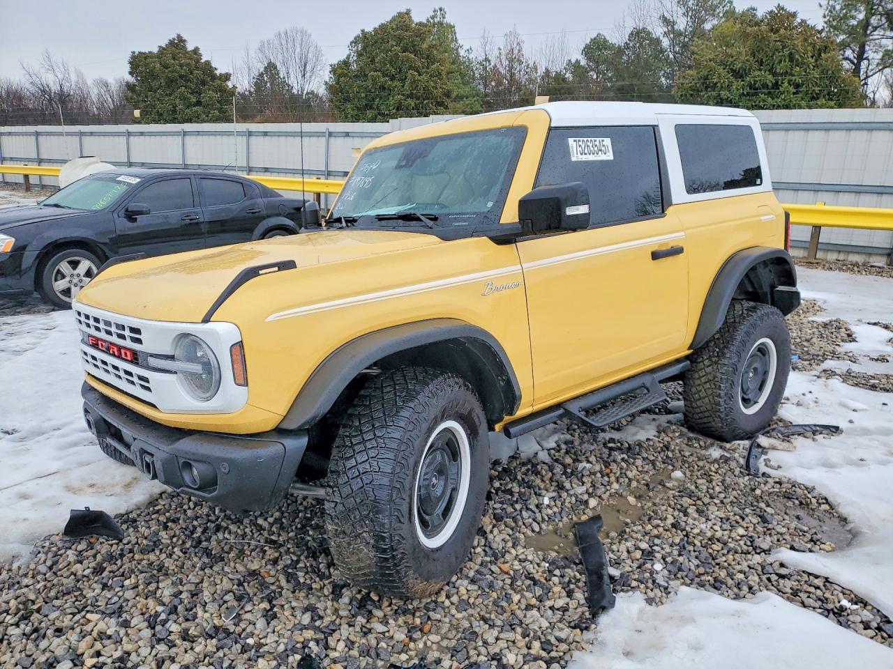 FORD BRONCO 2023