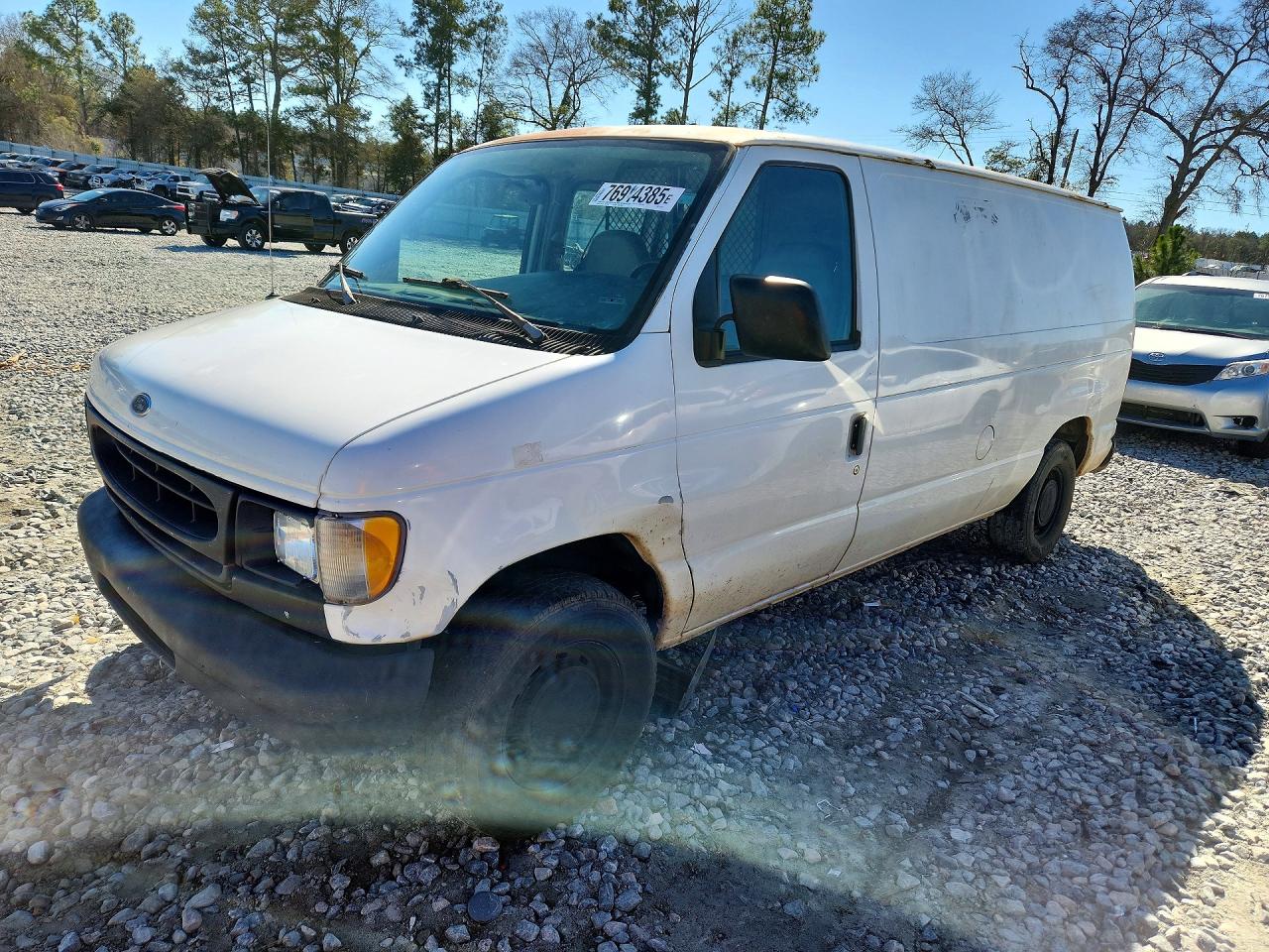 FORD ECONOLINE 2000