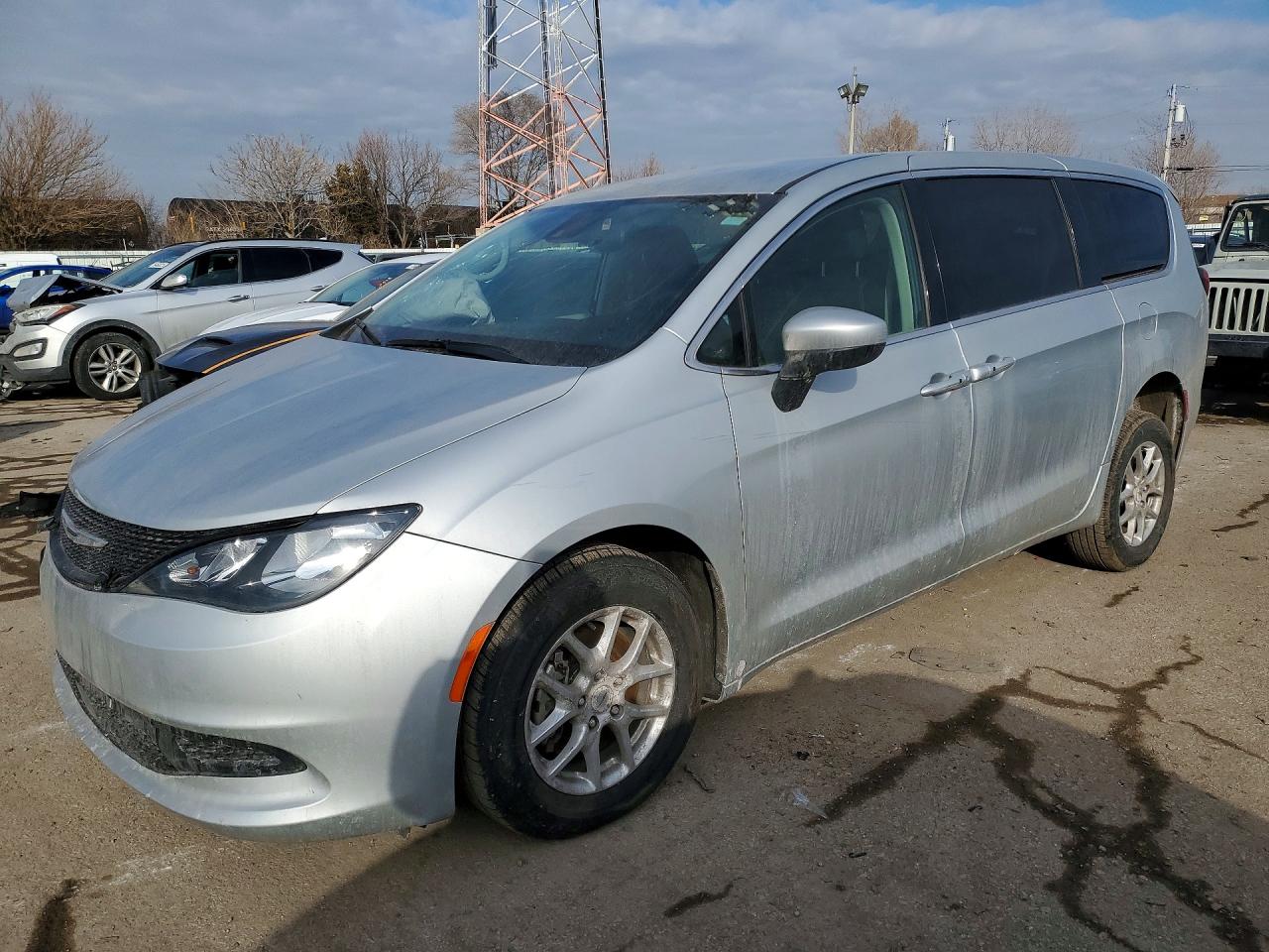 CHRYSLER VOYAGER 2023