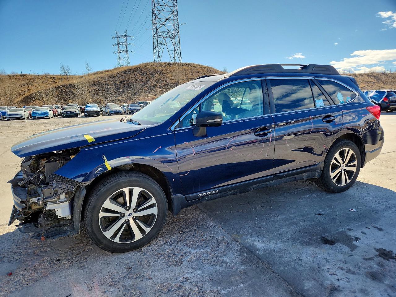 SUBARU OUTBACK 2018