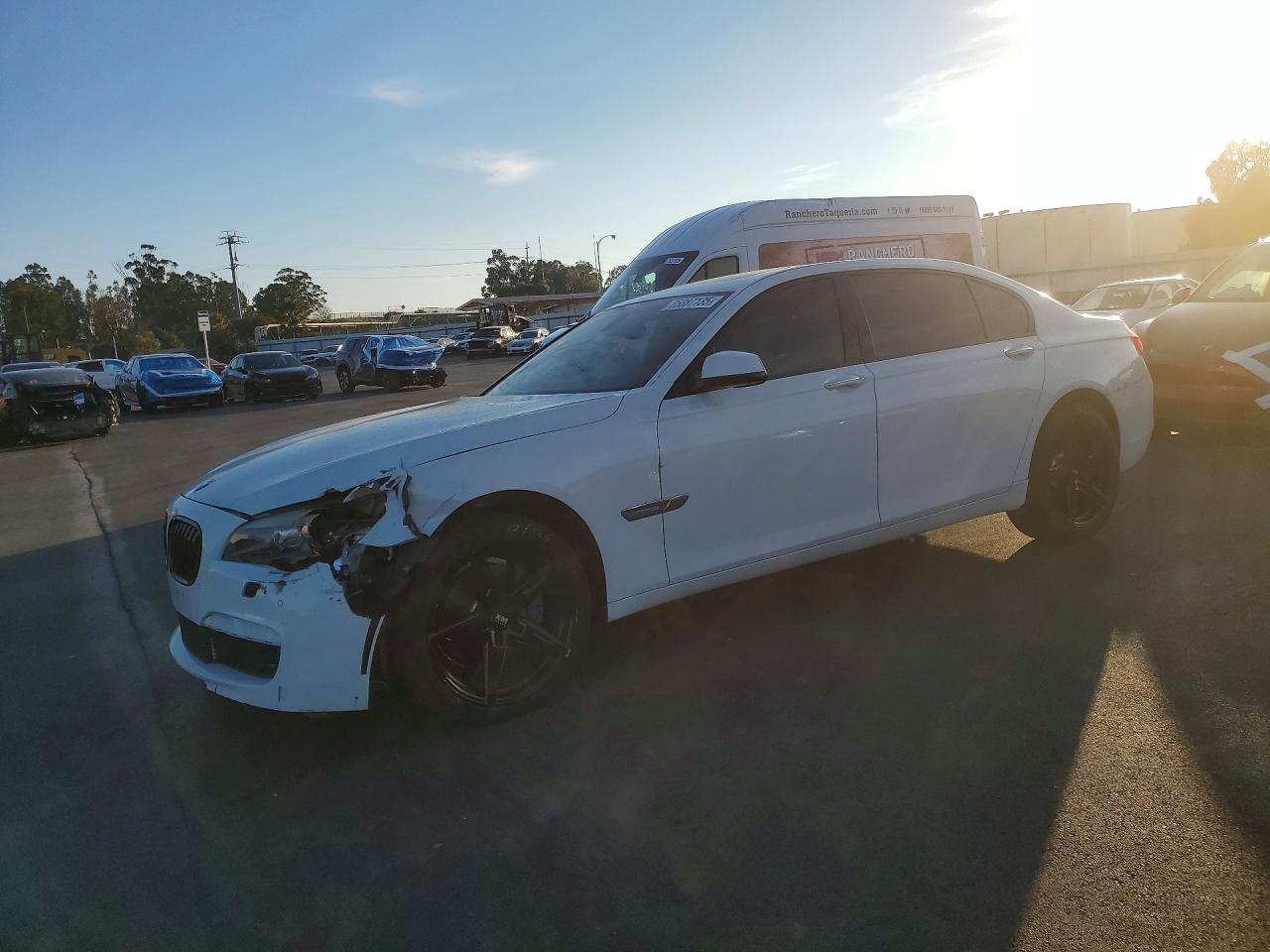 BMW 740 2011
