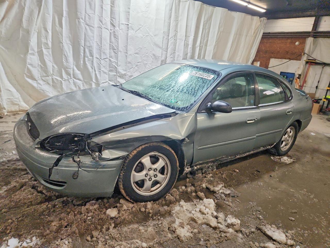 FORD TAURUS 2005