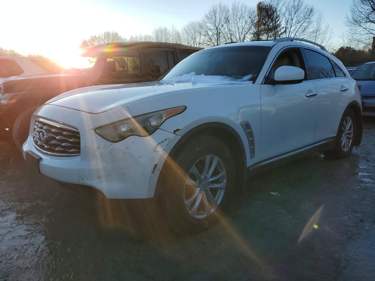 INFINITI FX35 2009