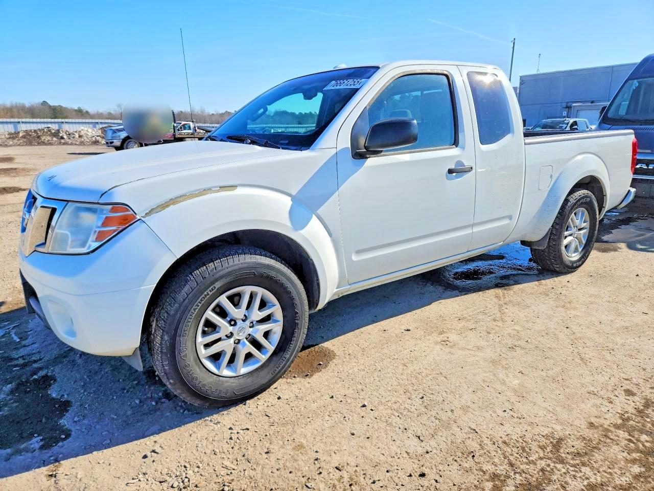 NISSAN FRONTIER 2016