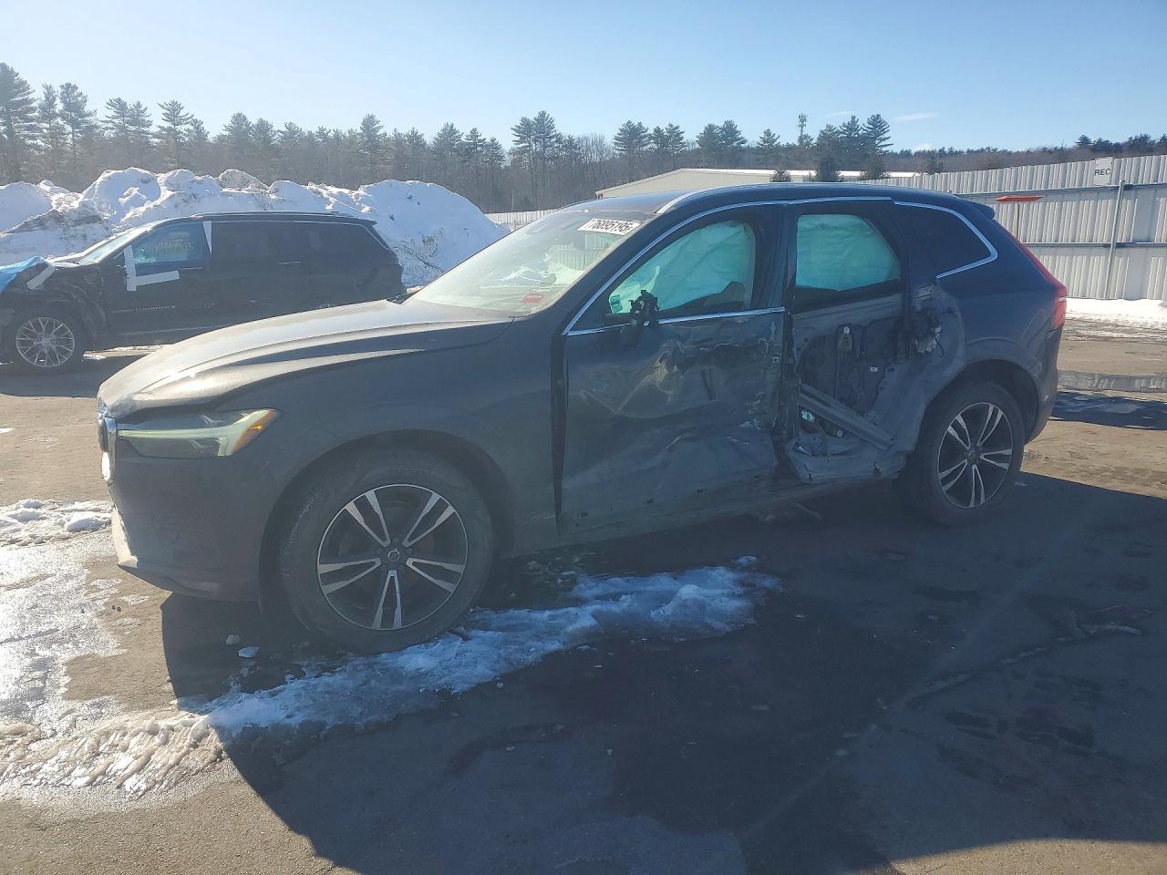 VOLVO XC60 2021
