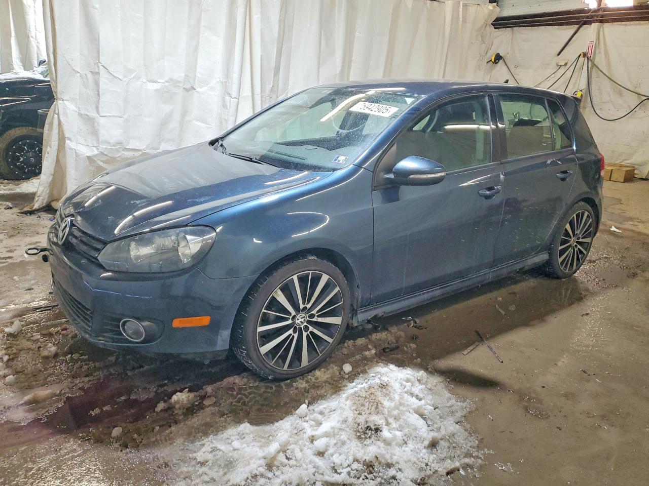 VOLKSWAGEN GOLF 2014