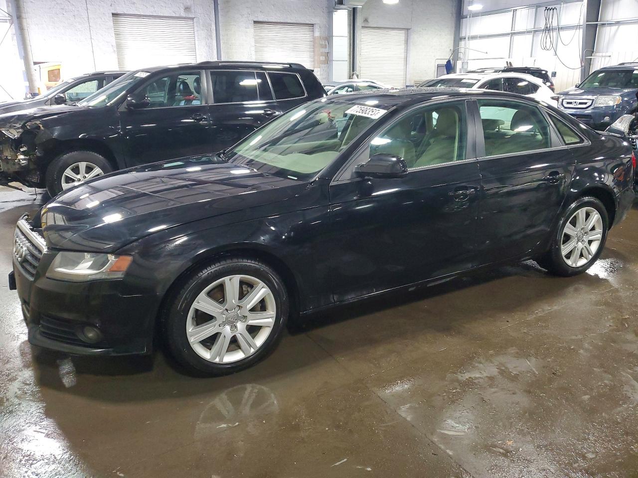 AUDI A4 2011