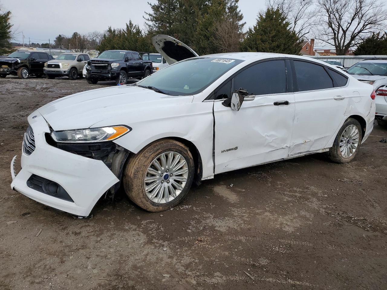 FORD FUSION 2016