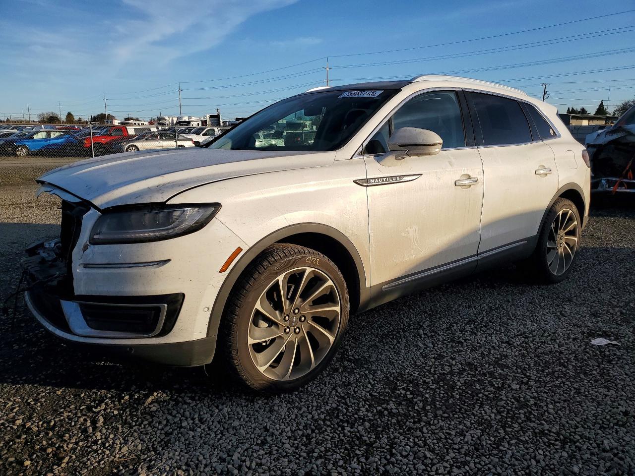 LINCOLN NAUTILUS 2020