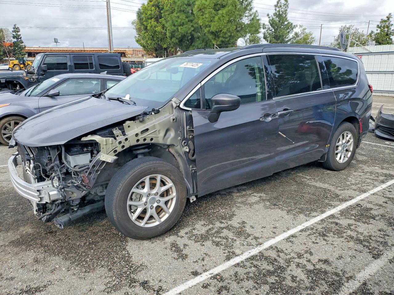 CHRYSLER VOYAGER 2020