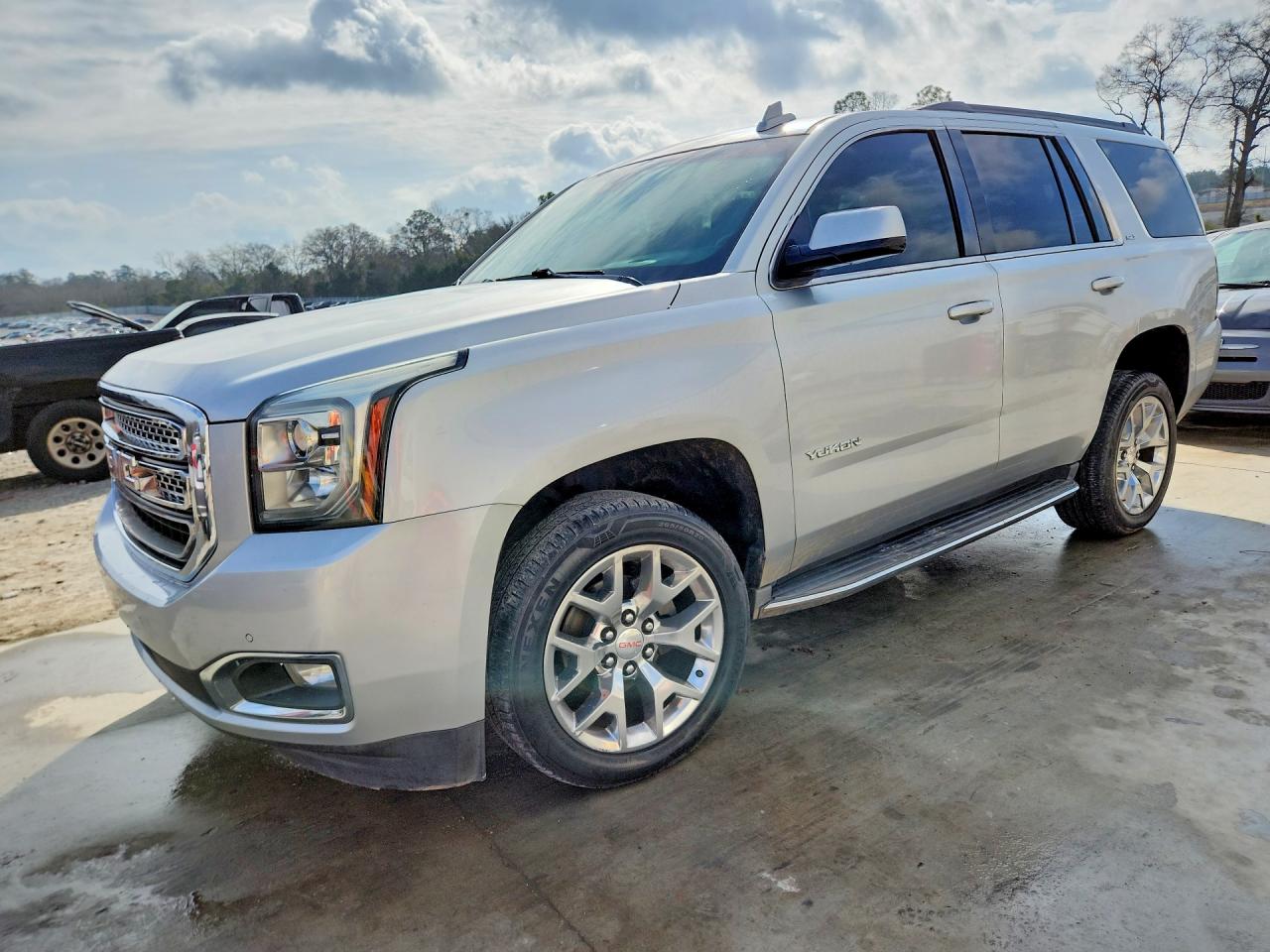 GMC YUKON 2016