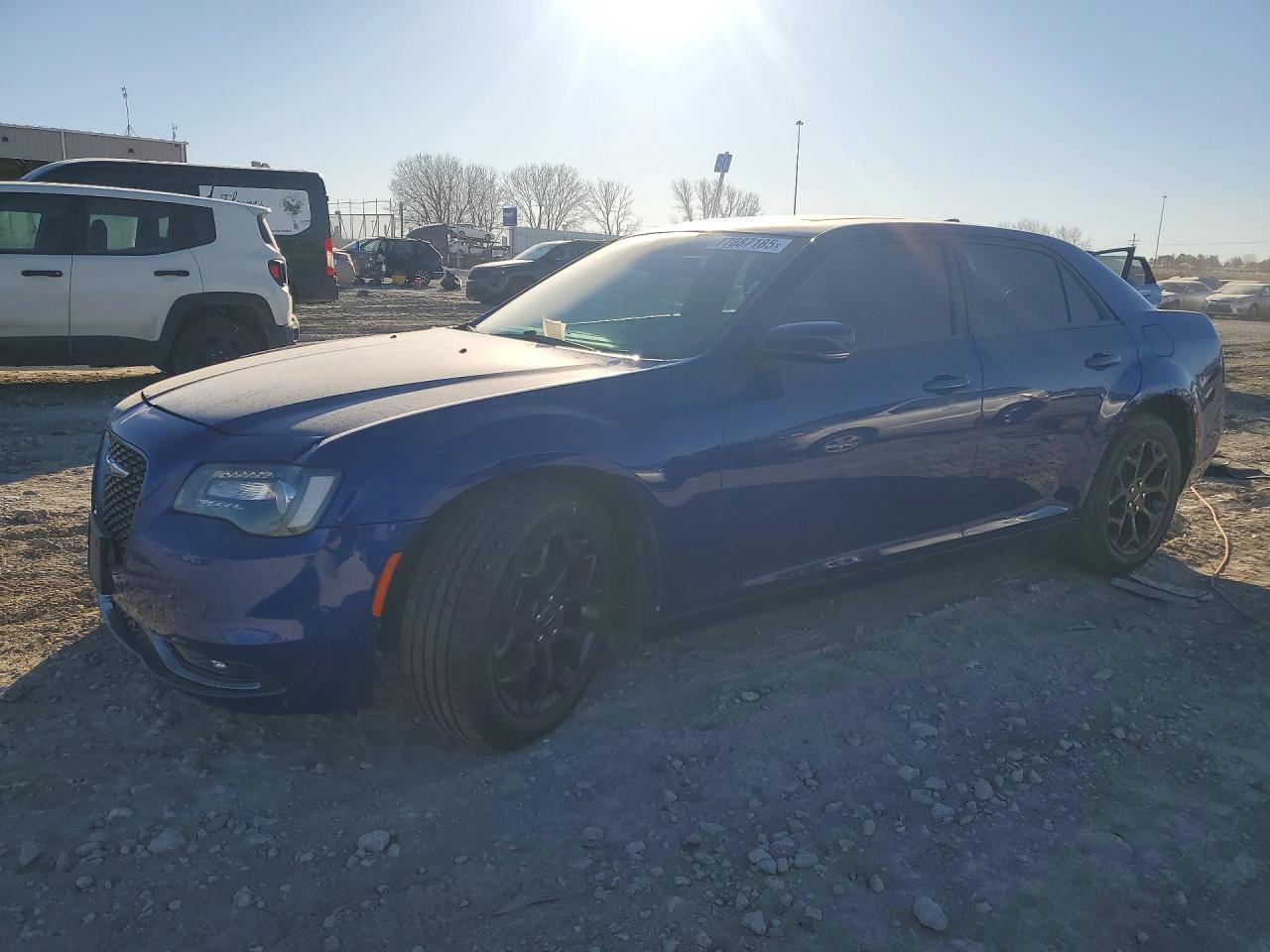 CHRYSLER 300 2020