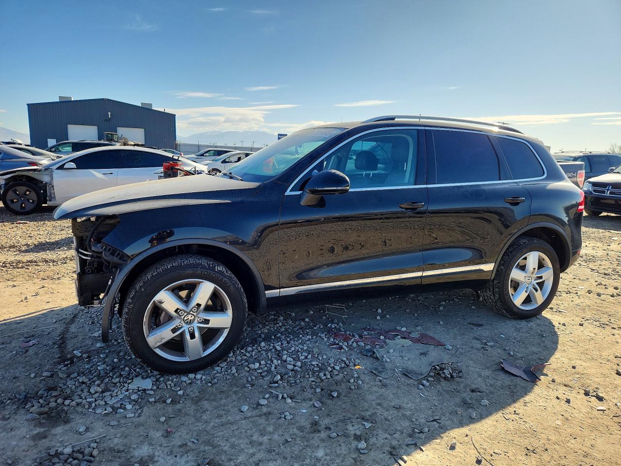 VOLKSWAGEN TOUAREG 2011