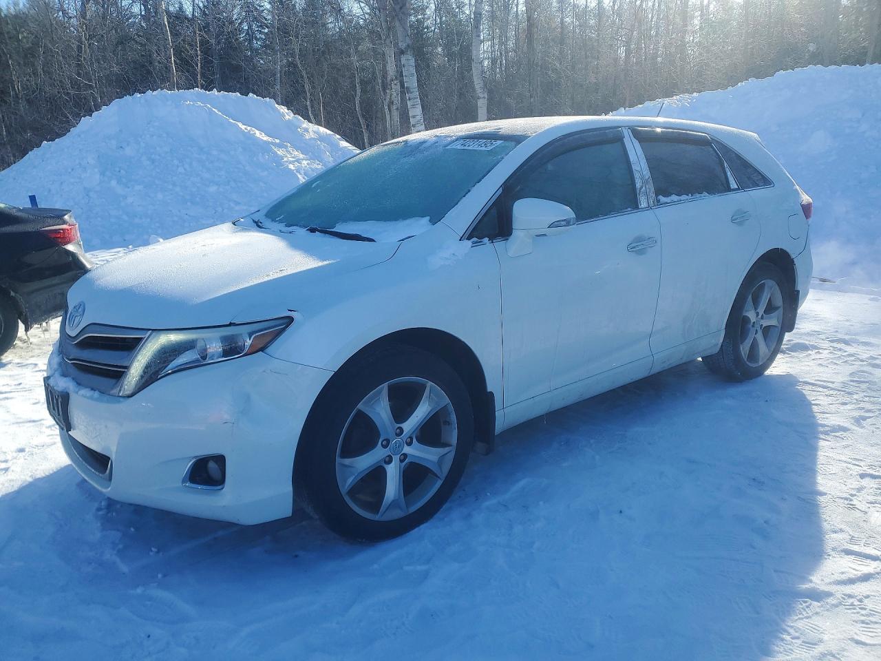TOYOTA VENZA LE 2013