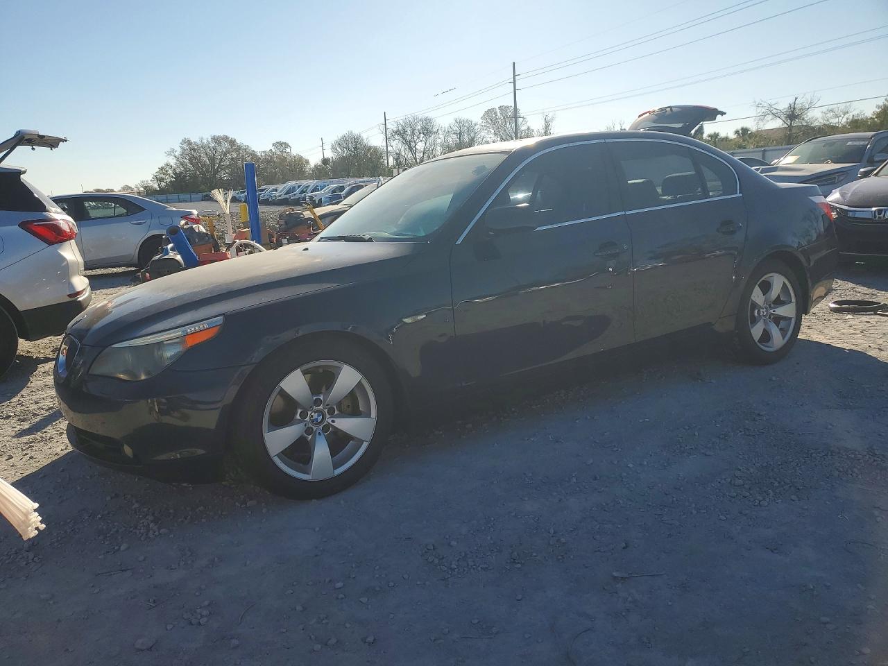 BMW 525 2005