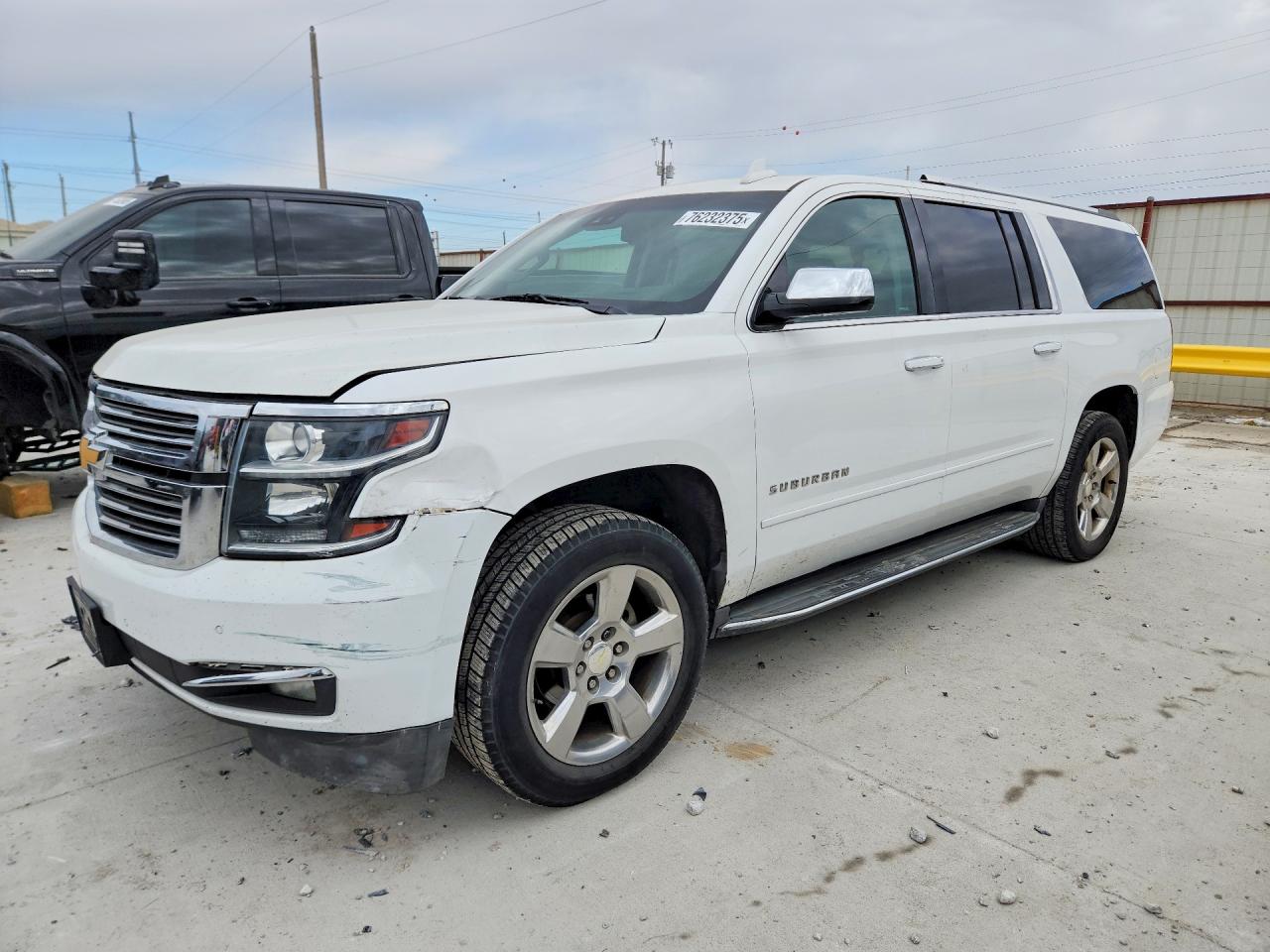 CHEVROLET SUBURBAN 2017