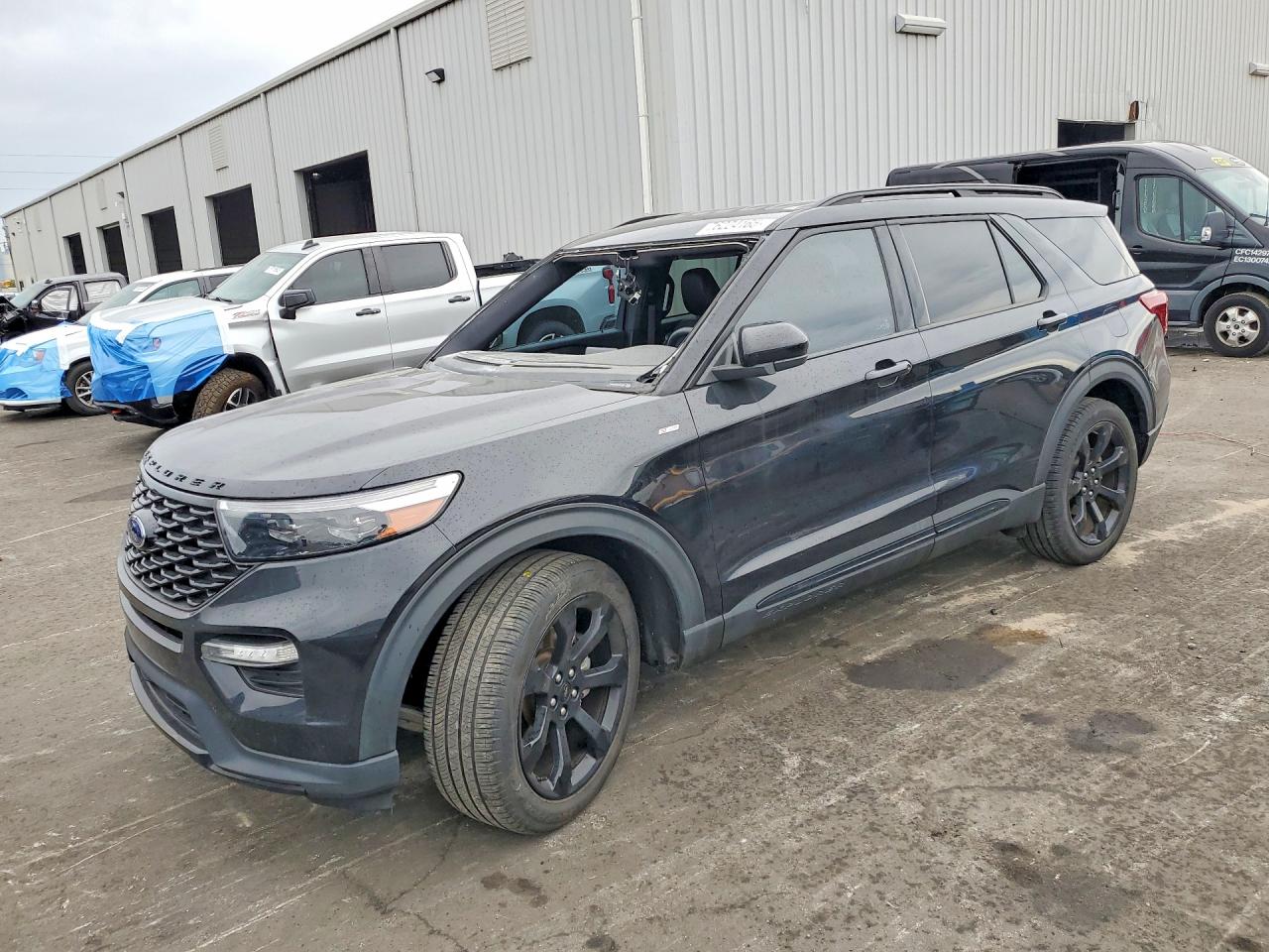 FORD EXPLORER 2024