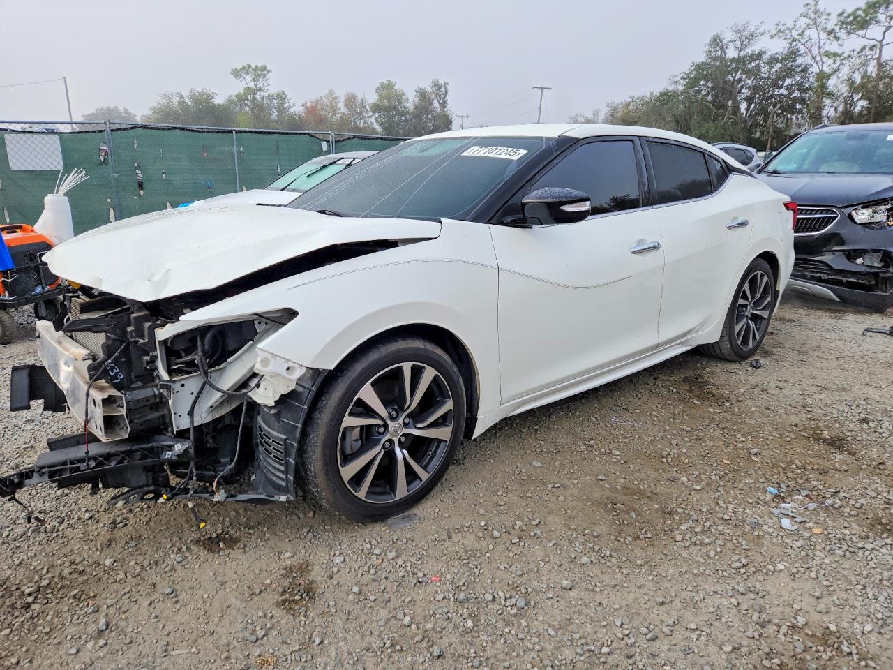 NISSAN MAXIMA 2017