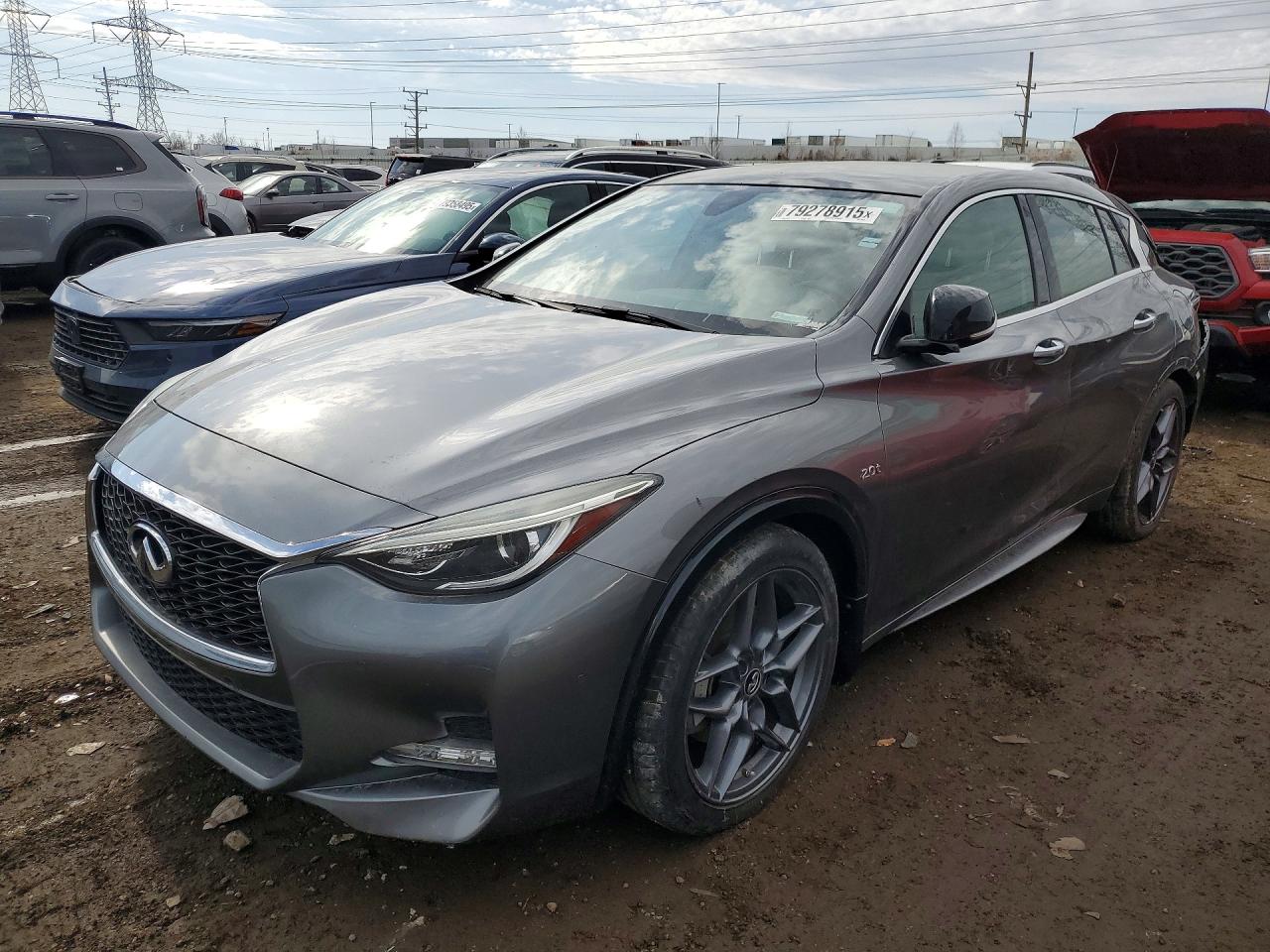 INFINITI QX30 2018