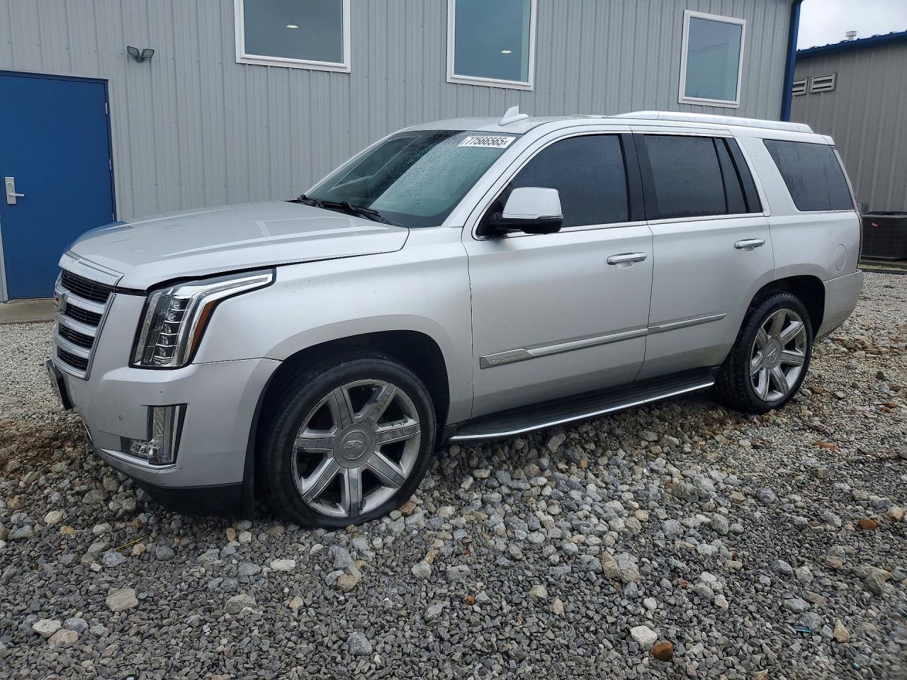 CADILLAC ESCALADE 2015